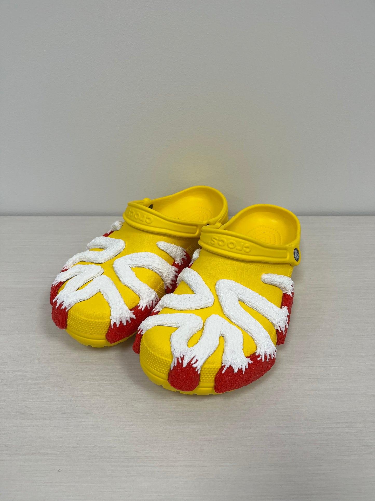 COSMIC CROCS - MELTING POINT COLLECTION (CYBER YELLOW)