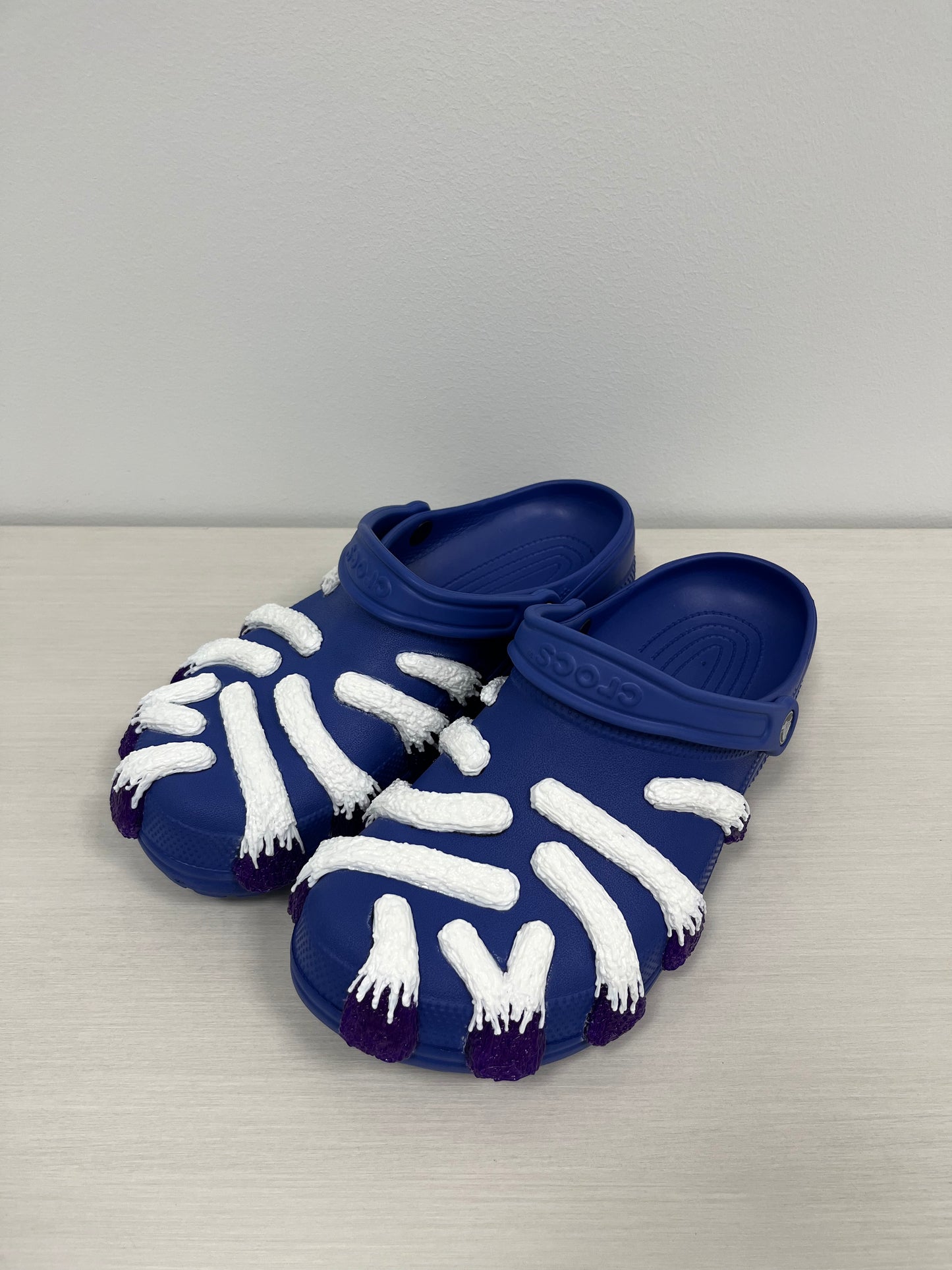 COSMIC CROCS - MELTING POINT COLLECTION (BLUE BOLT)