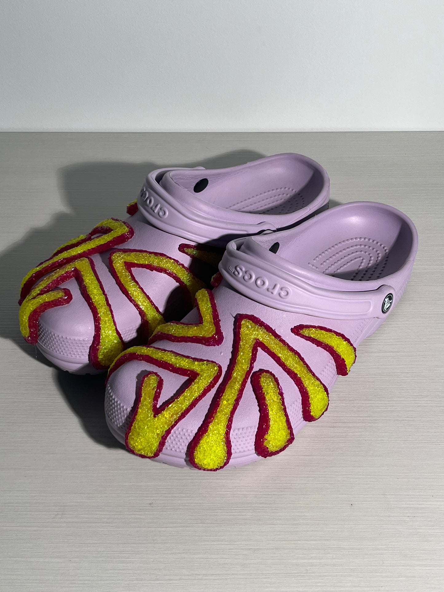 COSMIC CROCS - BORDERLINE COLLECTION (LAVENDER)