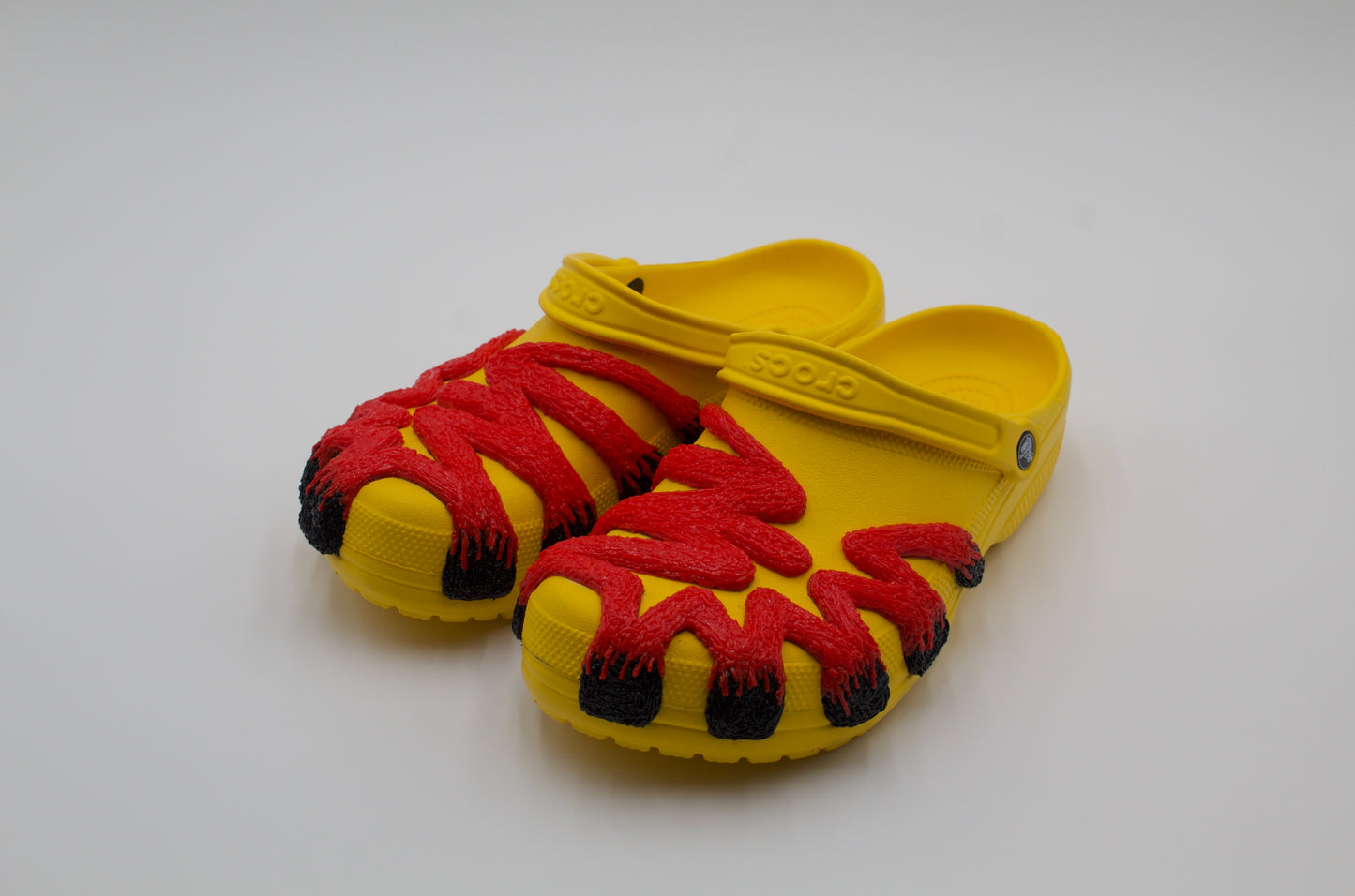 COSMIC CROCS - MELTING POINT COLLECTION (CYBER YELLOW)