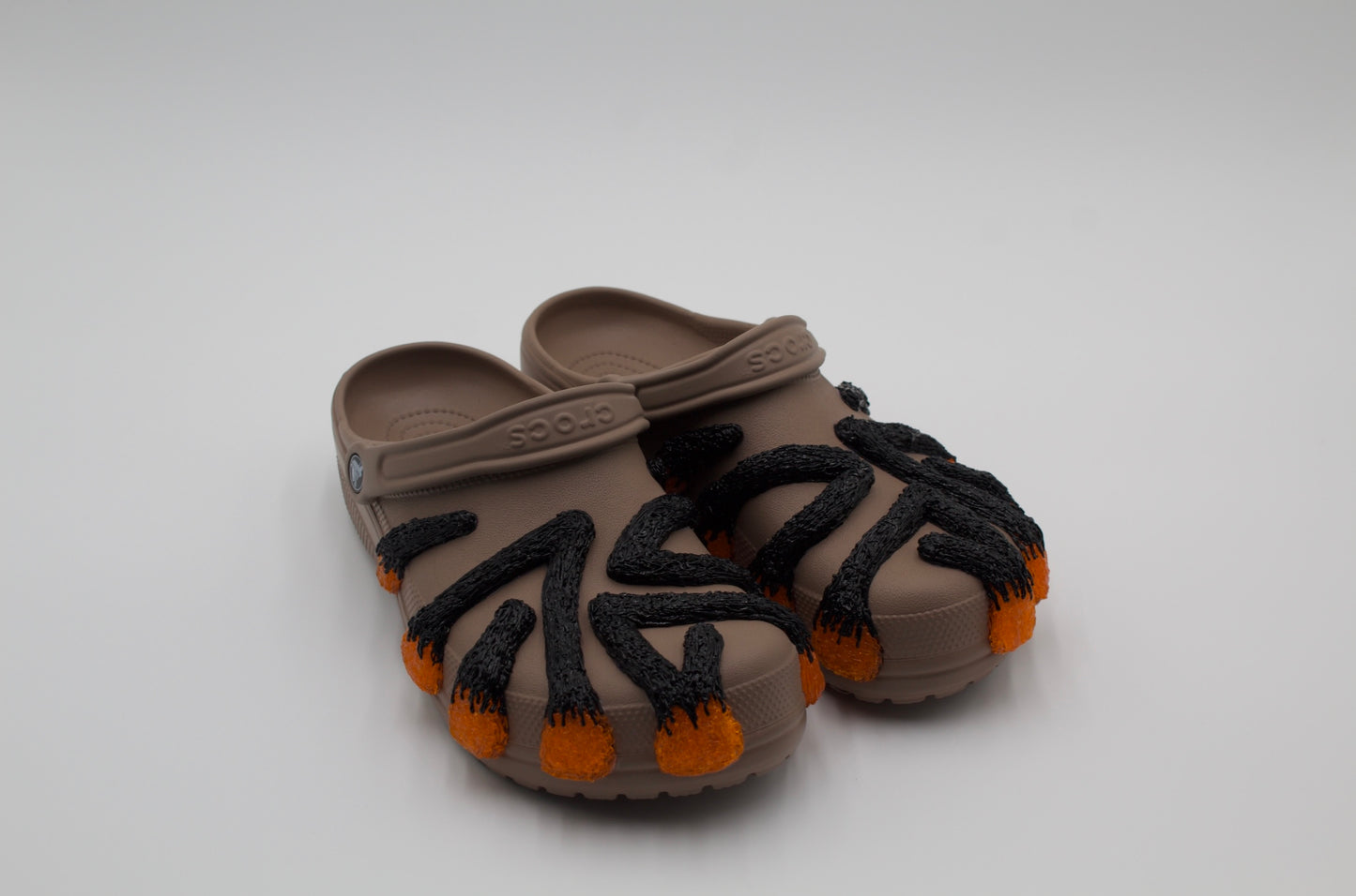 COSMIC CROCS - MELTING POINT COLLECTION (LATTE)