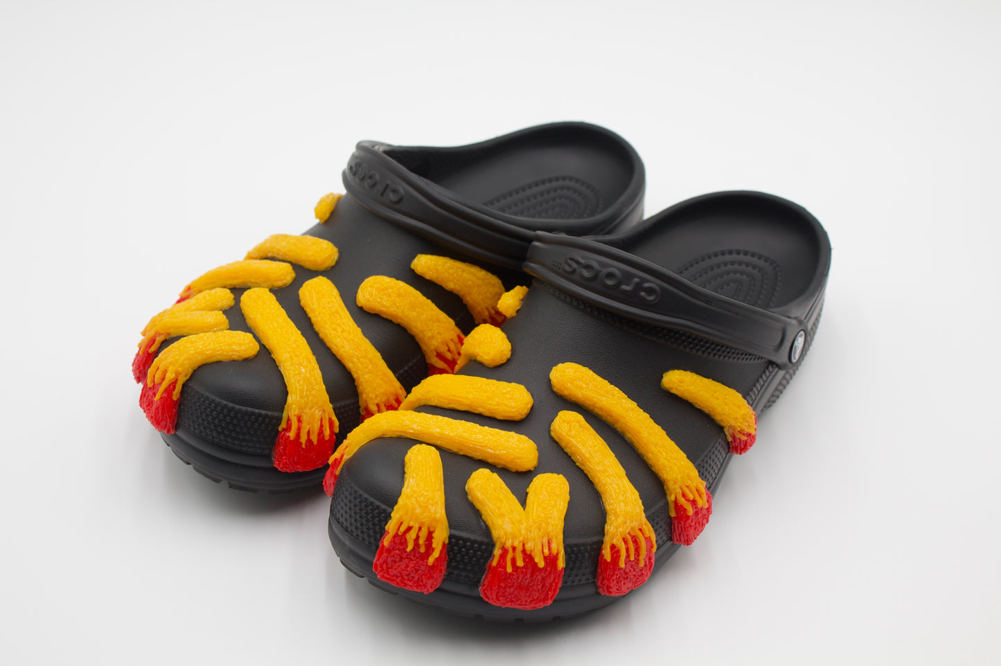 COSMIC CROCS - MELTING POINT COLLECTION (BLACK)