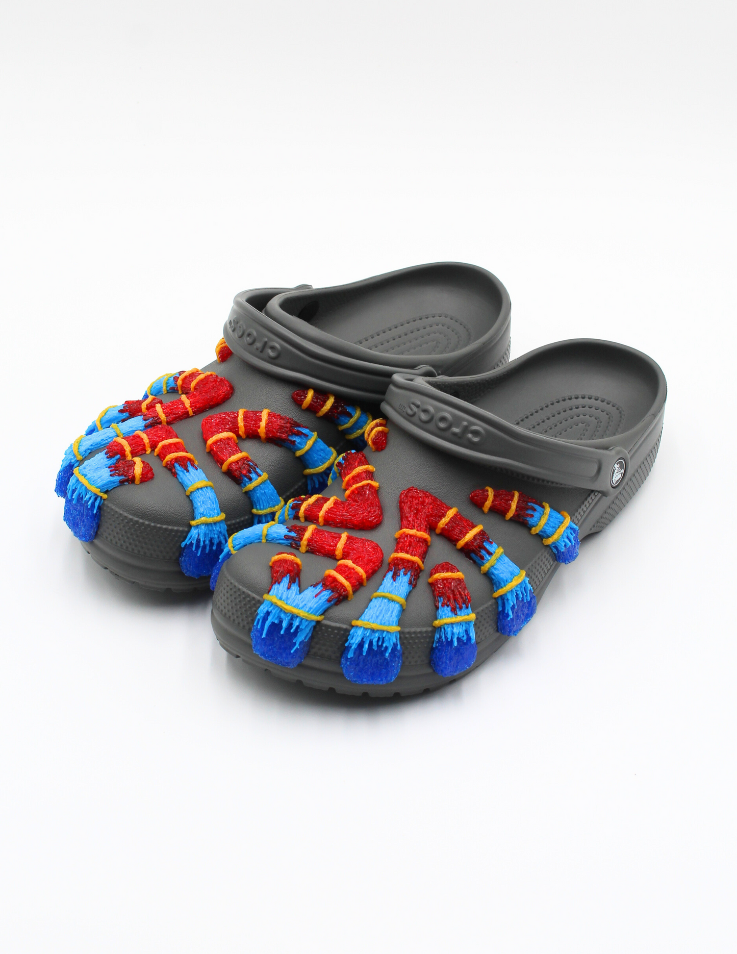 COSMIC CROCS - MELTING POINT X STRIPE SEASON COLLECTION (SLATE GREY)