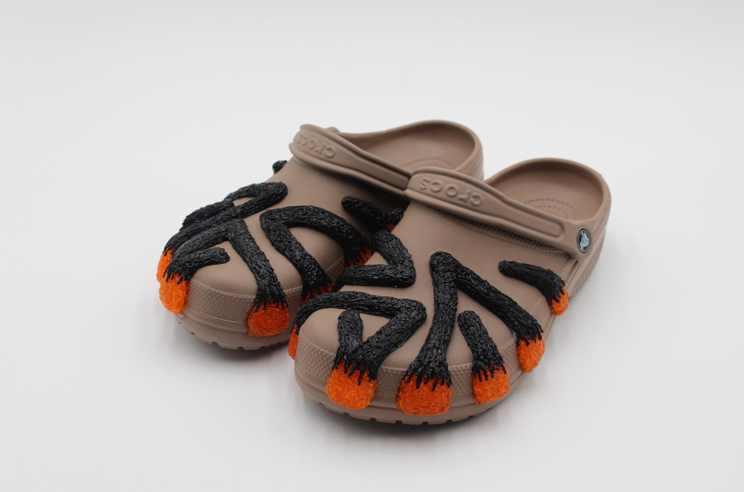 COSMIC CROCS - MELTING POINT COLLECTION (LATTE)
