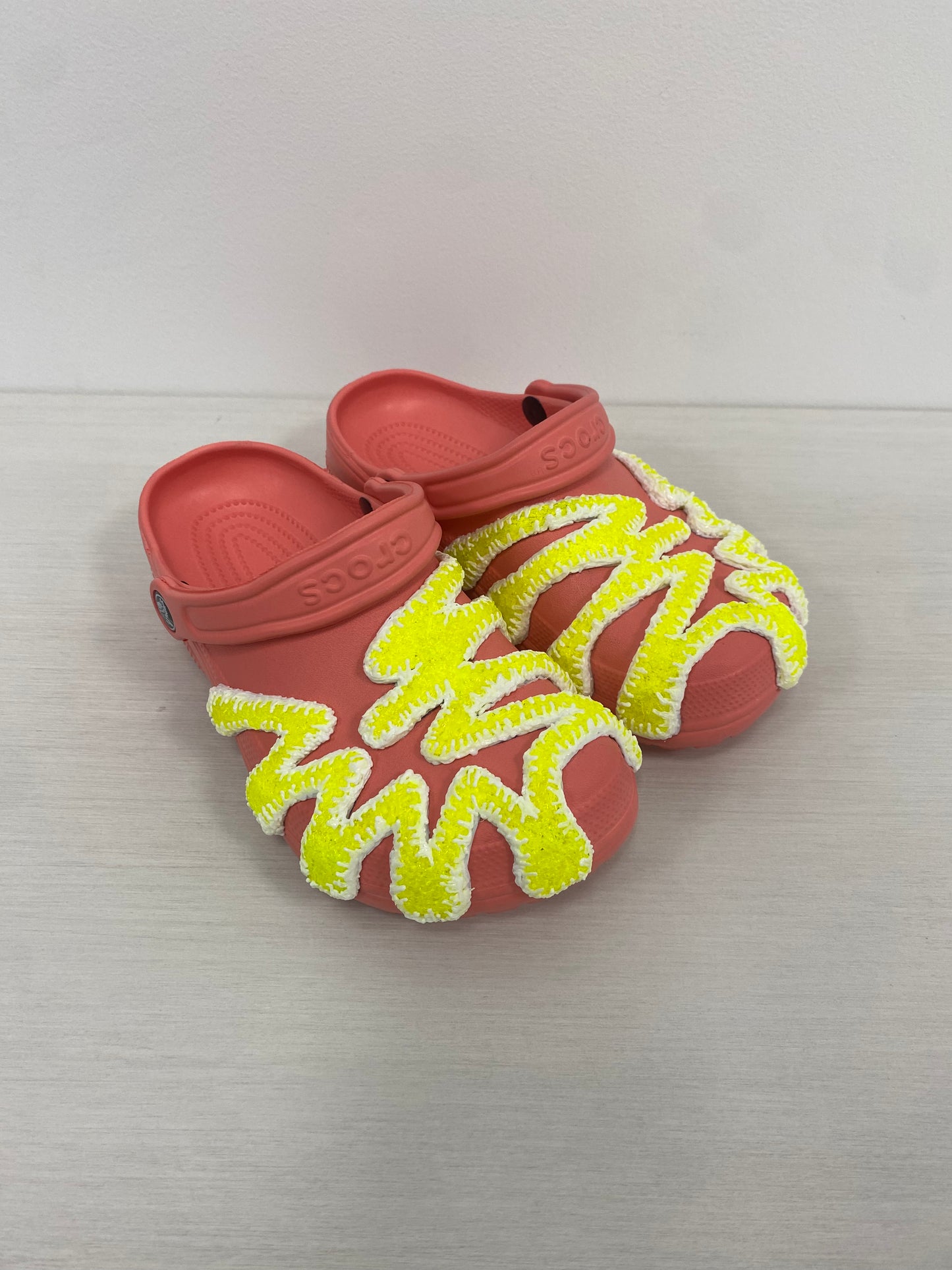 COSMIC CROCS - BORDERLINE COLLECTION (STRAWBERRY WINE)