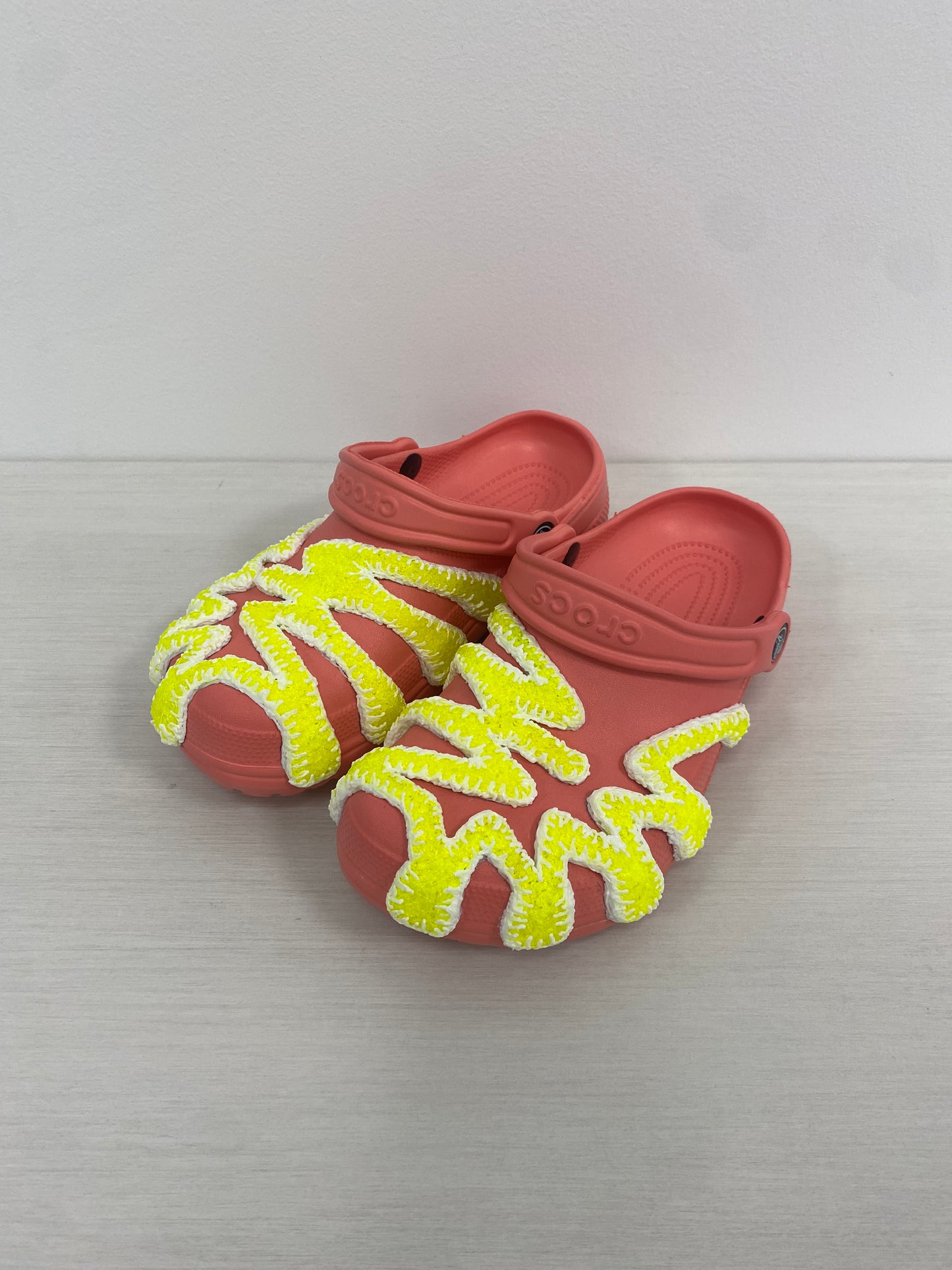 COSMIC CROCS - BORDERLINE COLLECTION (STRAWBERRY WINE)