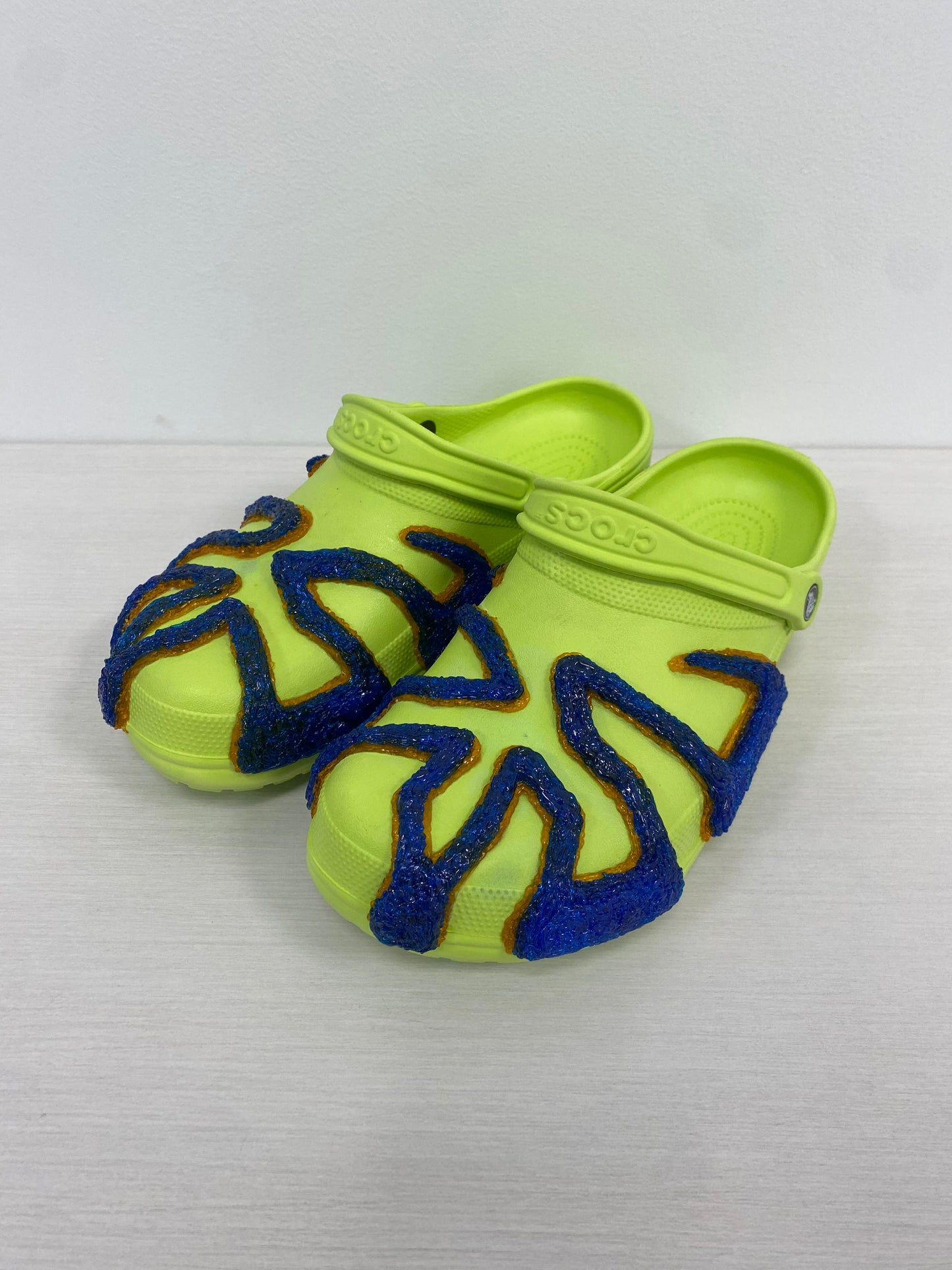 COSMIC CROCS - BORDERLINE COLLECTION (KIWI)