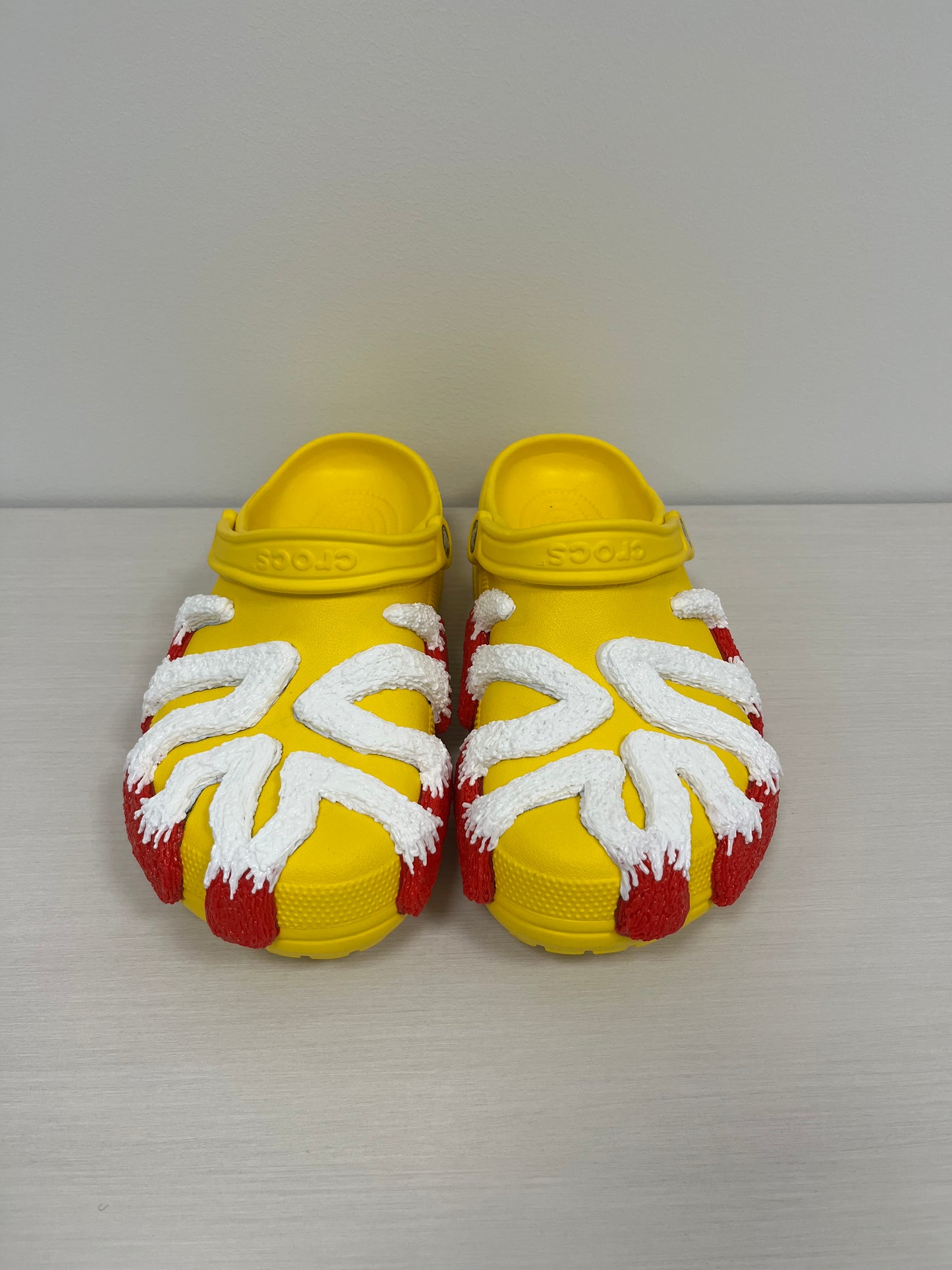COSMIC CROCS - MELTING POINT COLLECTION (CYBER YELLOW)