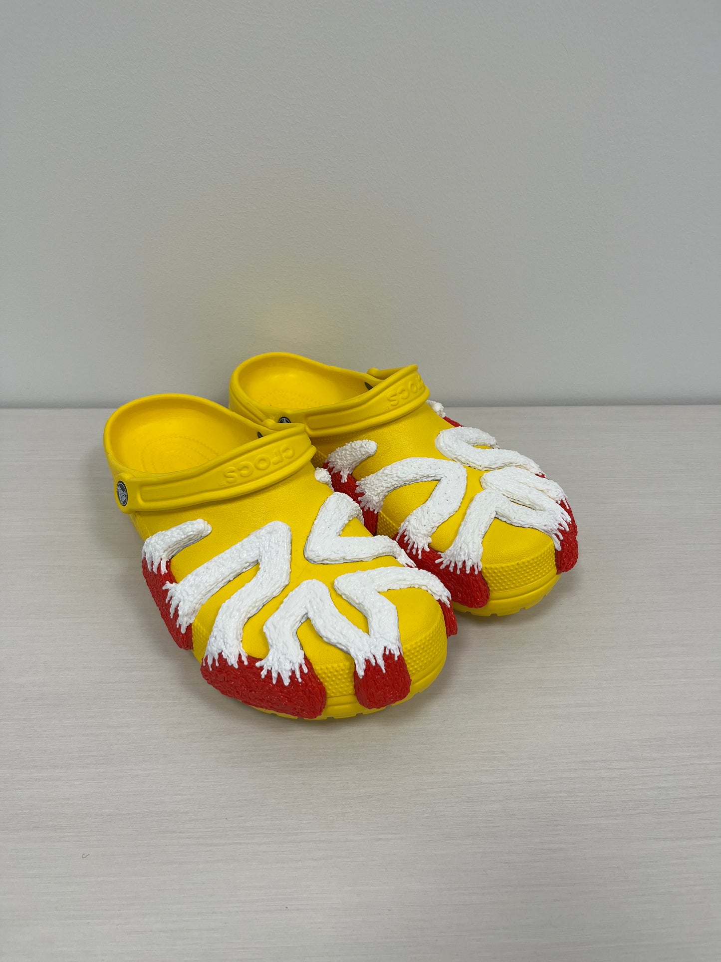 COSMIC CROCS - MELTING POINT COLLECTION (CYBER YELLOW)