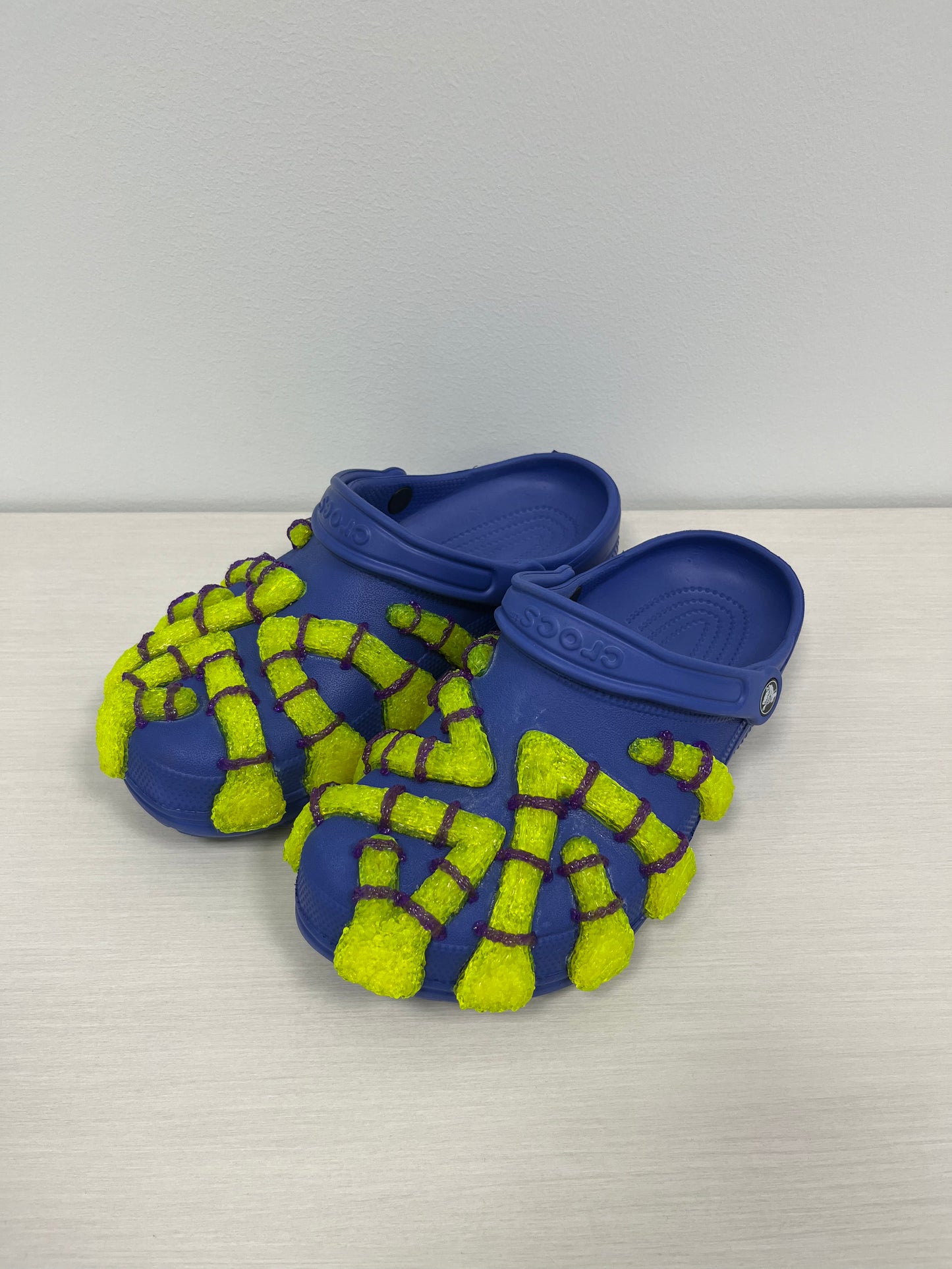 COSMIC CROCS - STRIPE SEASON COLLECTION (BLUE BOLT)