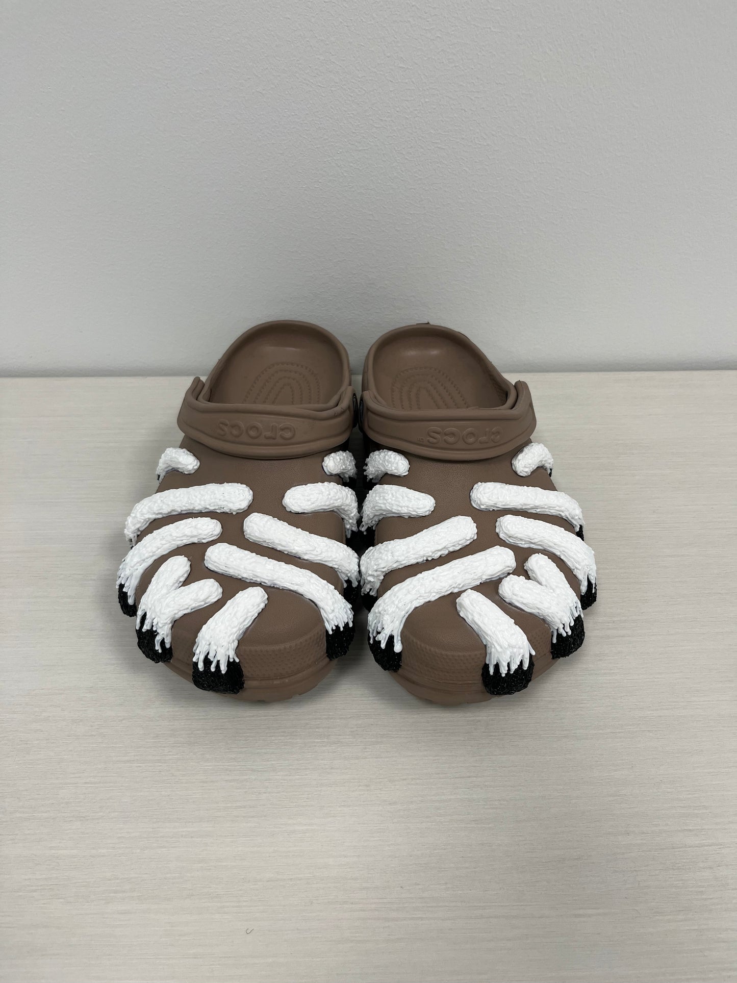 COSMIC CROCS - MELTING POINT COLLECTION (LATTE)