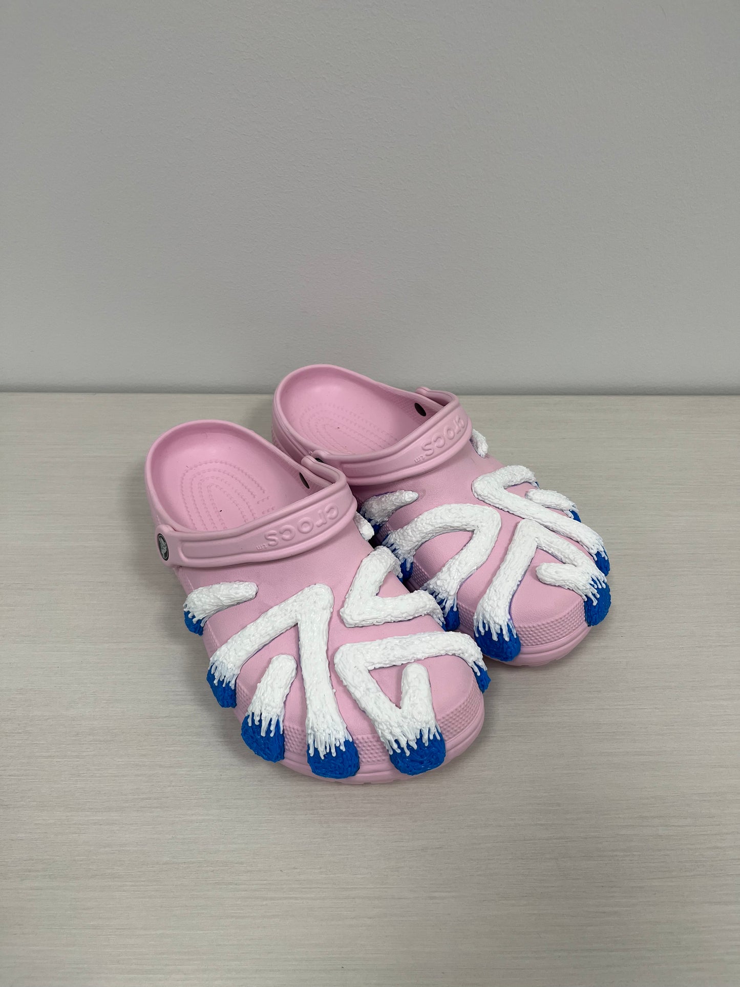 COSMIC CROCS - MELTING POINT COLLECTION (PINK MILK)