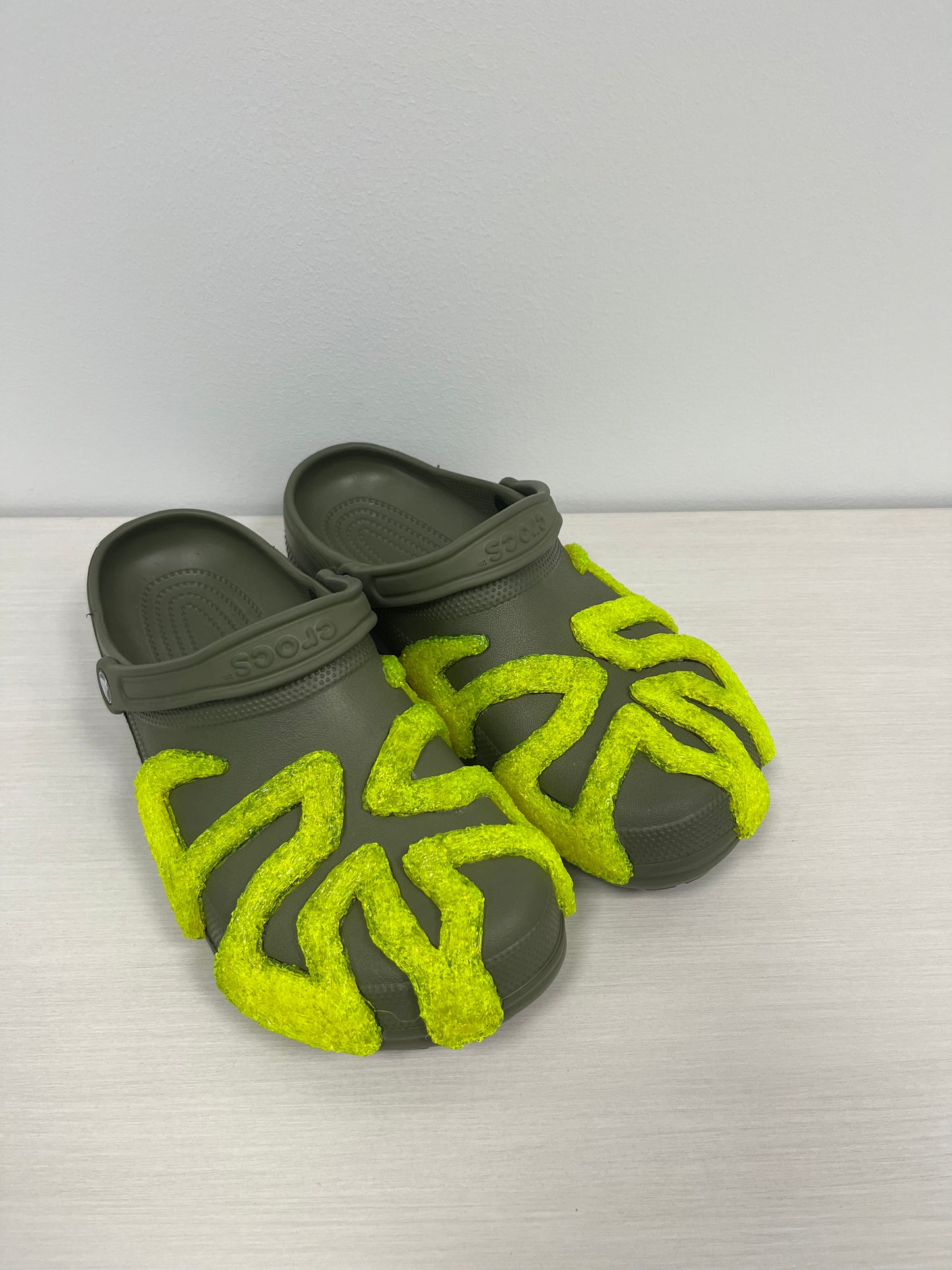 COSMIC CROCS - ORIGINAL COLLECTION (ARMY GREEN)